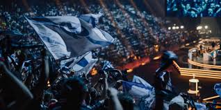 Eva martinez pron she is a inviting, approachable girl, she