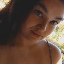 Helppppp One of my chicks (Hen hatched) has a broken leg!! What do I do??