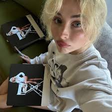 signed Man's Best Friend CD & vinyl are back in stock & ready to be in ur  paws 🐾 http://Sabrinacarpenter.lnk.to/MansBestFriend