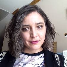 Danielle Whipple's Instagram, Twitter & Facebook