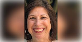 Marilyn Kline's Instagram, Twitter & Facebook