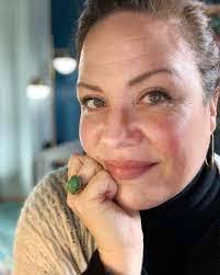 Tanya Geisler's Instagram, Twitter & Facebook