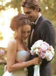 En plus de ses deux médailles d'or, camille lacourt va fêter son mariage avec valérie. 3184687993 1 6 Y0pxpbq3 Jpg 222 300 Valerie Begue Camille Lacourt Camille