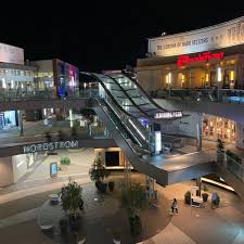 Maybe you would like to learn more about one of these? Uniqlo Clothing Store In Downtown Santa Monica