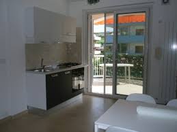 3 locali 70 m2 piano terra senza ascensore. Vasto Marina Centro Appartamento A Chieti In Vendita