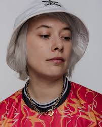 Kitty Bass's Instagram, Twitter & Facebook