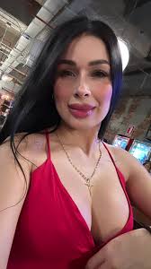 Romeo 😍🥹Medellin#romeosantos #parati #viral_video #amor #medellin #f #fyp  #mama Recordando tantos momentos de mi vida 🥹@Romeo Santos