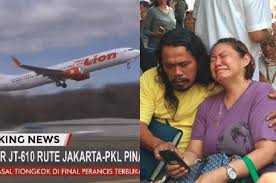 Pesawat lion air tersebut dilaporkan hilang kontak tak lama setelah lepas landas. Lihat Foto Terakhir Suaminya Di Kabin Lion Air Jt 610 Yang Jatuh Di Laut Jawa Perempuan Ini Langsung Histeris Semua Halaman Intisari
