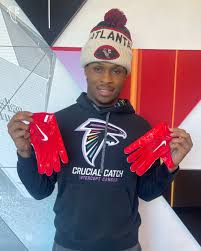 Kevin Hiller II (@Hi11erTheKi11er)