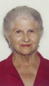 Isabelle Doran's Instagram, Twitter & Facebook