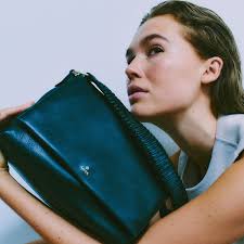 How to make your leather bag last