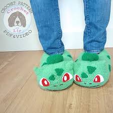 Ravelry Bulbasaur Slippers Pattern By Lir Shilton Slippers Pattern Monster Slippers Crochet Slippers