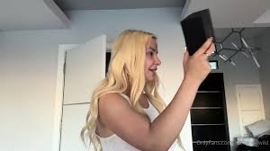 Tana Mongeau Nude Full Videos At:--> freemega.co