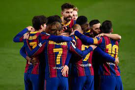 Le fc barcelone se réserve 50% en cas d'une future vente, en plus d'un droit de préemption et d'une option d'achat sur le joueur. Fc Barcelona Nach Sieg Uber Sevilla Im Pokalfinale In Spanien