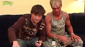 Oglądaj car lovers blow job na xhamster.com! Car Lovers Blow Job 3