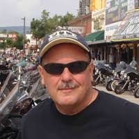 Bucky Bell's Instagram, Twitter & Facebook