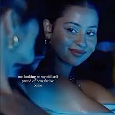 Amber Lehew's Instagram, Twitter & Facebook