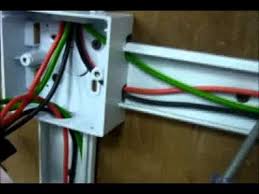 Video ini mengajar anda cara pendawaian suis dua hala pendawaian elektrik. Video Pemasangan Kotak Fius Agihan 1 Fasa Youtube
