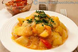 In doar 45 de minute este gata! Tocanita De Cartofi De Post Cooking Tofu Cooking Recipes Food