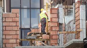 Preturi constructii case la cheie, in regie proprie. Manopera Casa La Rosu Preturi Caracteristici Sfaturi Reformex