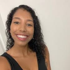 Allison Cornell's Instagram, Twitter & Facebook