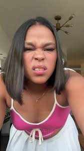 ek lag myself uit😭