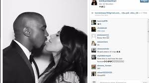 Check out full gallery with 4527 pictures of kim kardashian. Instagram Kim Kardashians Zungen Beweis Fur Kanye West Augsburger Allgemeine