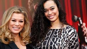 Romy monteiro (pop singer) was born on the 13th of november, 1992. Antje En Romy Monteiro Uit Dance Dance Dance Binnenland Tubantia Nl