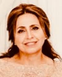 الدكتورة نجاح الجنابي مواليد العراق خريجة طب الكوفة ١٩٨٦ مقيمة في كندا منذ  ٢٠٠٦ وطبيبة عامة في مركز صحار الدولي في سلطنة عمان منذ ٢٠١٧