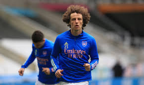 David luiz moreira marinho (born 22 april 1987) is a brazilian professional footballer.primarily a centre back, he can also be deployed as a defensive midfielder. Ex Arsenal And Chelsea Star David Luiz Approached By Flamengo Over Free Transfer To Move Back To Native Brazil
