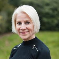 Kathy Robson's Instagram, Twitter & Facebook