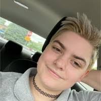 Madison Schell's Instagram, Twitter & Facebook