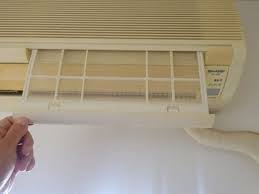 夏が終わったらやっておきたいエアコンのお手入れ サンキュ エアコン ハウスクリーニング 合成洗剤