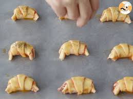 Mini Croissants Aperitif Pizza Au Jambon Et Fromage Recette Ptitchef Recette Jambon Et Fromage Mini Croissant Apero Mini Croissant