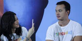 Ada apa dengan cinta 2 ( 2016). 10 Pesan Moral Film Aadc 2 Halaman All Kompas Com