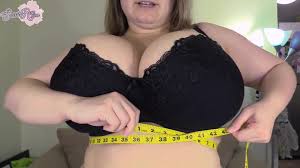 Sarah rae how to measure huge boobs