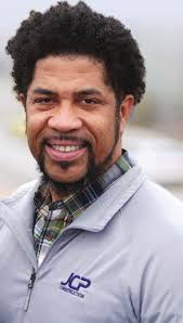 Magazine v9 final printer 1.indd