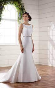 Check spelling or type a new query. Brautkleid Aus Mikado Seide Essense Of Australia