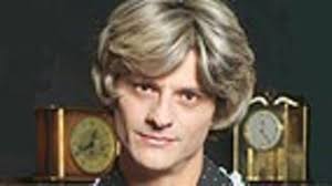 Joel Joan: "De niño me vestía con ropa de mi madre"