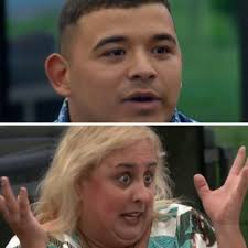 SELVA BESÓ A BRIAN Brian: "hoy estaba durmiendo y me despierto con un beso  mojado en al cachete... ERA SELVA. Le digo 'señora qué hace, estoy  durmiendo'. Está buenísimo la alegría que