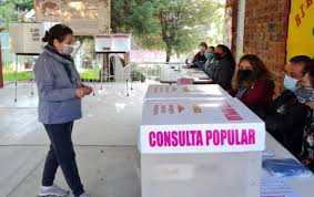 Otro lado importante es que las y los ciudadanos que vayan a emitir su opinión no lo podrán hacer en cualquier lugar en que se ubica una mesa receptora, deberá ser en la ubicación geográfica de su sección. Posk Jb6hecfqm