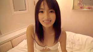 エロ動画】ロングヘアーの激カワ素人娘がAVの体験撮影に出演ｗｗｗ | 大人のエロ画像館 エロ画像まとめ