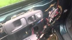 See full list on wikihow.com How To Put A Window Back On Track Windshield Replacement Autoglass Experts