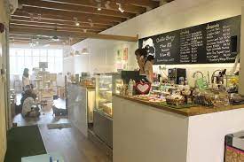 Singapore S First Cat Cafe Neko No Niwa Address Pricing The Experience Cat Cafe Cafe Cats
