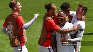 Tambahan satu poin tersebut membuat cristiano ronaldo dkk mengumpulkan total empat poin sehingga maju ke babak 16 besar dengan status peringkat ketiga. Lengkap Jadwal 16 Besar Euro 2021 Terbaru 24 Juni Bagan Dan Negara Yang Lolos 16 Besar Euro 2020 Tribun Kaltim