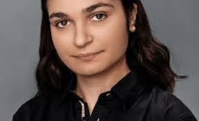 Maria Robson's Instagram, Twitter & Facebook