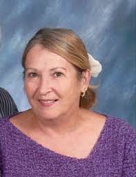 Mary Riha's Instagram, Twitter & Facebook