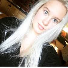 Isabella Lord's Instagram, Twitter & Facebook