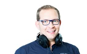 Check spelling or type a new query. Team Radio Essen