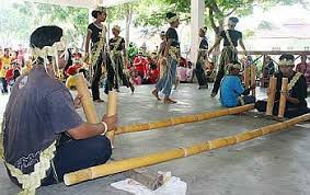 Temukan lagu terbaru favoritmu hanya di lagu 123 stafaband planetlagu. A Little Help For The Needy Via Run The Star